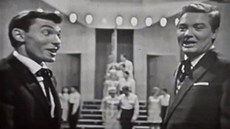 Karel Gott a Milan Chladil spolu nazpívali píse Je krásné lásku dát (1964).