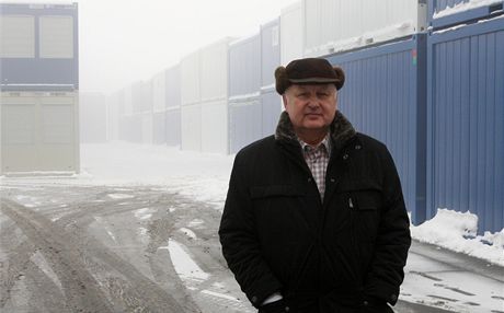 Pedseda pedstavenstva esko - slezské výrobní Josef áek. Firma vyrábí obytné a sanitární kontejnery, dodávala je napíklad i pro zimní olympiádu v Soi.