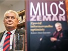V Paláci knih Luxor na praském Václavském námstí poktil svojí knihu Milo...