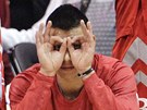 Jeremy Lin z Houstonu Rockets slaví trojku svého spoluhráe.