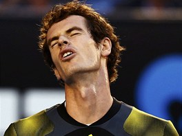 TOHLE SNAD NE! Andy Murray se zlob po nepovedenm deru ve finle Australian...