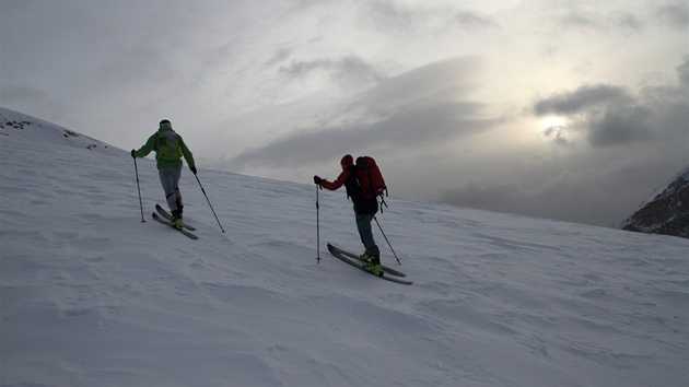 Vstup na Col Bechei de Sora (2794 m) v Dolomitech.