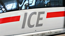 Vlajková lo nmeckých eleznic: ICE