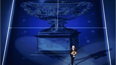 ANDRÉ S TROFEJÍ. trofej pro �ampiona Australian Open p�edstavil p�ed finále...