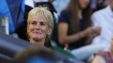 USMĚVAVÁ MATKA. Judy Murrayová, matka Andyho Murrayho, před finále Australian...