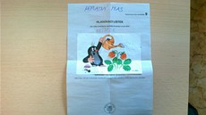 První kolo prezidentských voleb. Hlasovací lístek pelepený obrázkem Krteka.