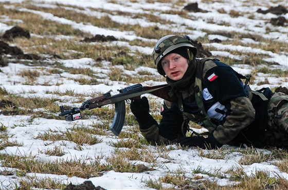 Závrená etapa extrémního závodu Winter Survival v Jeseníkách