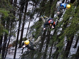 Krlovsk dvoudenn etapa extrmnho zvodu Winter Survival v Jesenkch