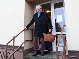 Nově zvolený prezident  Miloš Zeman odpočíval v Novém Veselí. Stihl si nakoupit...