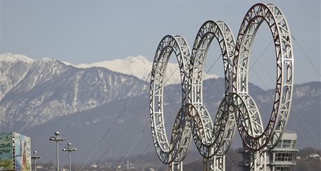 Olympijské kruhy v Soi (6. února 2013)