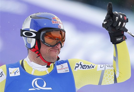 MISTR SVTA. Nor Aksel Lund Svindal se raduje po sjezdu v Schladmingu.