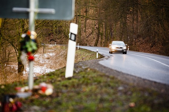 Jedna z nejnebezpenjích silnic v esku vede z Mlníka do Dubé, je velmi