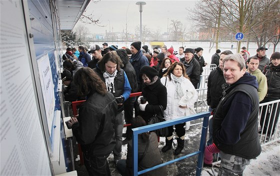 Zatímco pi prodeji vstupenek na domácí zápasy Viktorie Plze s SSC Neapol se