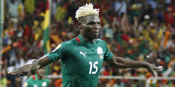 STELEC BURKINY FASO. Aristide Bance se raduje z gólu proti Ghan.