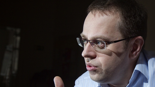 Václav Moravec udělal další krok k vlastnímu pořadu, založil firmu na podcasty