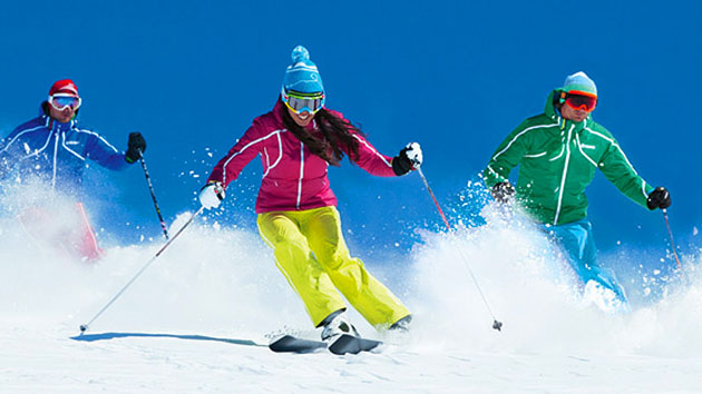 Oblečení pro sjezdové lyžování od italské značky Colmar