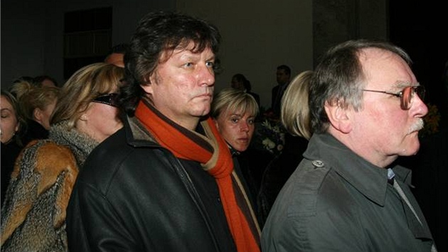 Stanislav Hloek na pohbu Karla Svobody (2007)