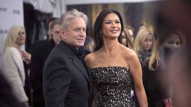 Michael Douglas a Catherine Zeta-Jonesov (31. ledna 2013) 