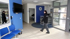 V Liberci Na Vápence u lidé picházejí do vylepené moderní sluebny.