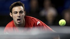 Marcel Granollers ze panlska v utkání prvního kola Davis Cupu proti Franku...