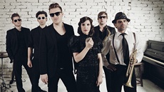 Parov Stelar Band dokázali, e elektronika me jít dohromady i se swingem. Jak