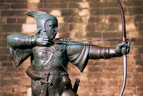 Socha Robina Hooda v britském Nottinghamu