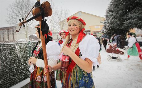 Zaíná období masopustního veselí a pestrobarevných masek. (ilustraní foto)