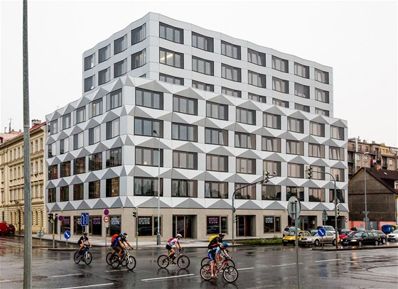 Budova Keystone v Karlín z roku 2012 se inspiruje kubismem.