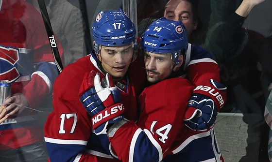 Tomá Plekanec a Rene Bourque z Montrealu slaví gól prvního jmenovaného.