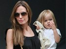 Angelina Jolie s dcerou Vivienne 