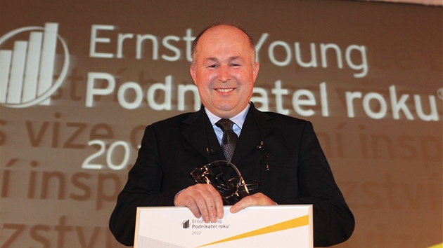 Ocenění Technologický podnikatel roku 2012 získal Karel Volenec ze společnosti ELLA-CS.