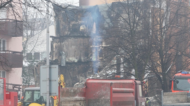 Z domu, kde explodoval plyn, zstala jen ruina. (18. 2. 2013)