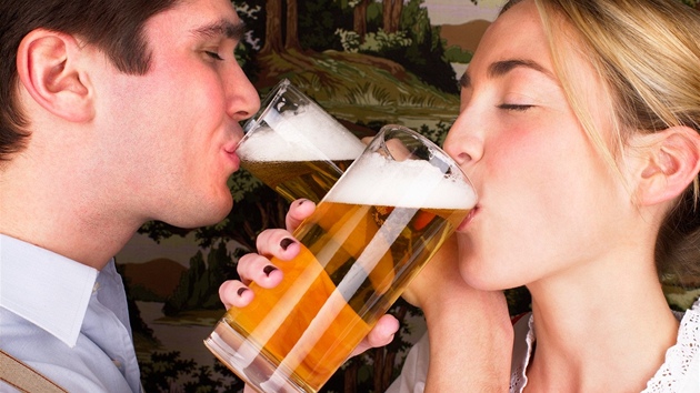 Valentýna m��ete oslavit i pivem... (Ilustra�ní snímek)