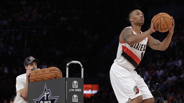 Damian Lillard z Portlandu Trail Blazers se stal letonm vtzem dovednostnho slalmu rozehrva.