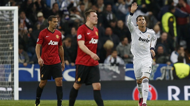 TREFA PROTI BÝVALÉMU TÝMU. Cristiano Ronaldo opatrně slaví gól proti Manchesteru United, za který hrál šest let.