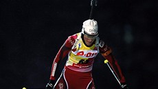 Vytrvalostní závod en na 15 km ovládla norská biatlonistka Tora Bergerová.