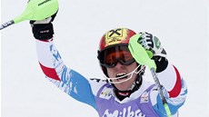 MISTR SVĚTA. Rakušan Marcel Hirscher se raduje ze svého triumfu ve slalomu.