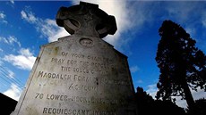 Pamtní deska obtem Magdaleniných prádelen na hbitov ve tvrti Glasnevin v