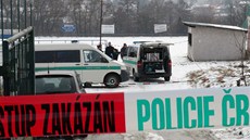 Snímky z místa nálezu tla ptatyicetiletého mue v Mníku pod Brdy (16.