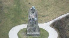 Slavnou mohylu Jana �i�ky navrhl akademický socha� Emanuel Kodet, d�de�ek