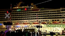 K b�eh�m Alabamy doplula výletní lo� Carnival Triumph s více ne� �ty�mi tisíci