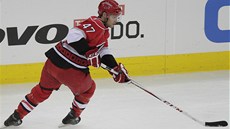 PEKROIL JORDÁN. Michal Jordán si poprvé zahrál NHL,  oblékl dres Caroliny.
