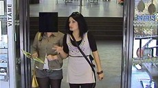 Roksolana Ivanyshynetsová z Ukrajiny nabízela osobám ve finanní tísni monost