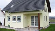 Pasivní d�m se nemusí nutn� li�it od normálního.