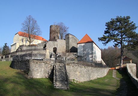 Hrad Svojanov proel za poslední léta rozsáhlou rekonstrukcí. 