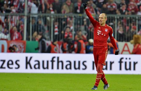JE TAM GÓL. Arjen Robben z Bayernu Mnichov slaví svou trefu. 