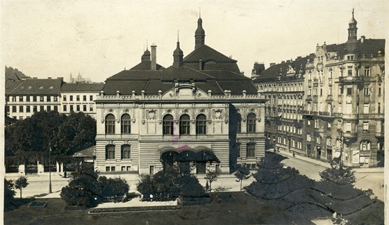 Národní dům na Smíchově.
