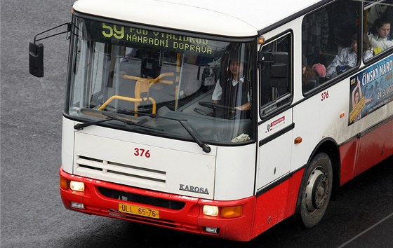 Problém piel poté, co v hradeckých autobusech vymnili teky. Ilustraní snímek