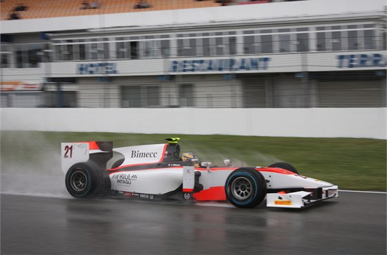 Pekvapiv dobe se v Jerezu pedvedl Tom Dillmann z Francie.