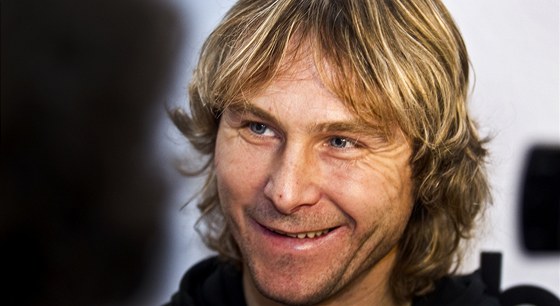 ÚSMV. Fotbalová legenda Pavel Nedvd pi návtv Prahy. 